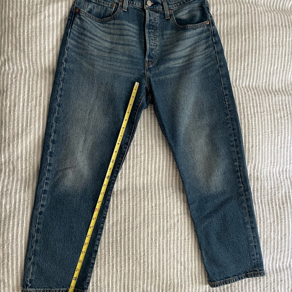 Levi's Women's 501 Original Cropped Jeans Size 31 New - Picture 3 of 12